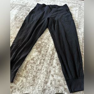 Size 14 lulu joggers in black align